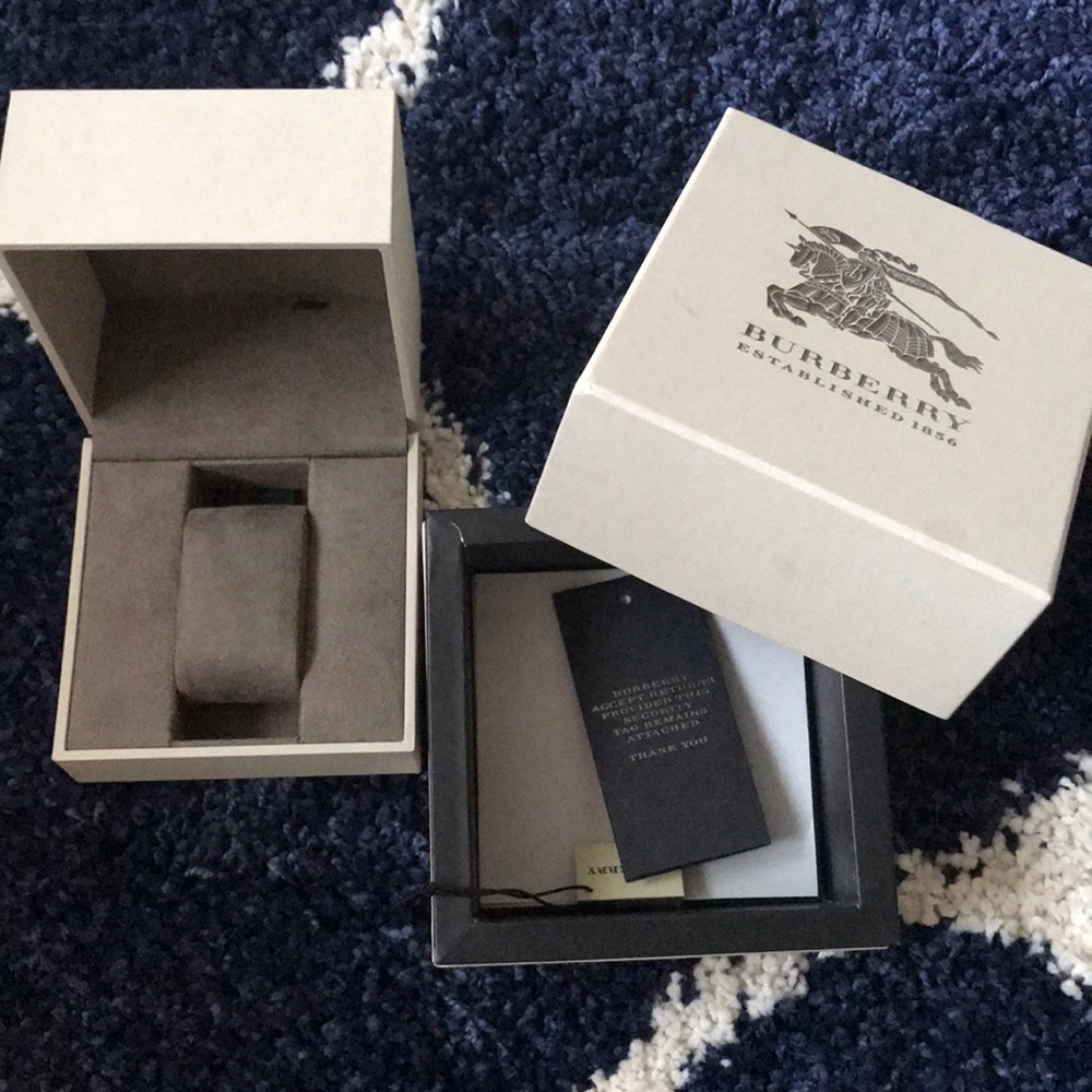 Burberry watch box